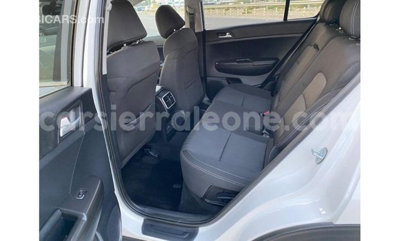 Buy Import Kia Sportage White Car in Import - Dubai in Kailahun Buy Import Kia Sportage White Car in Import - Dubai in Kailahun