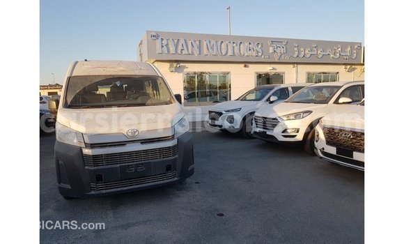 Buy Import Toyota Hiace White Car in Import - Dubai in Kailahun Buy Import Toyota Hiace White Car in Import - Dubai in Kailahun