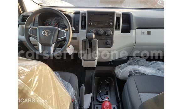 Buy Import Toyota Hiace White Car in Import - Dubai in Kailahun Buy Import Toyota Hiace White Car in Import - Dubai in Kailahun