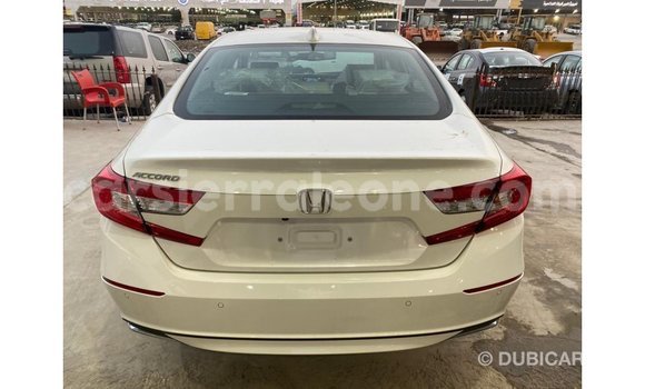 Buy Import Honda T White Bike in Import - Dubai in Kailahun Buy Import Honda T White Bike in Import - Dubai in Kailahun