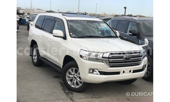 Buy Import Toyota Land Cruiser White Car in Import - Dubai in Kailahun Buy Import Toyota Land Cruiser White Car in Import - Dubai in Kailahun