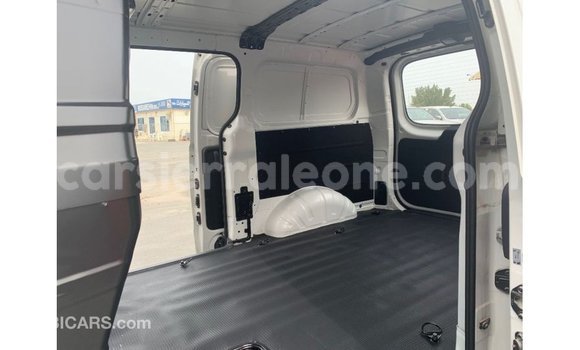 Buy Import Hyundai Cargo White Car in Import - Dubai in Kailahun Buy Import Hyundai Cargo White Car in Import - Dubai in Kailahun