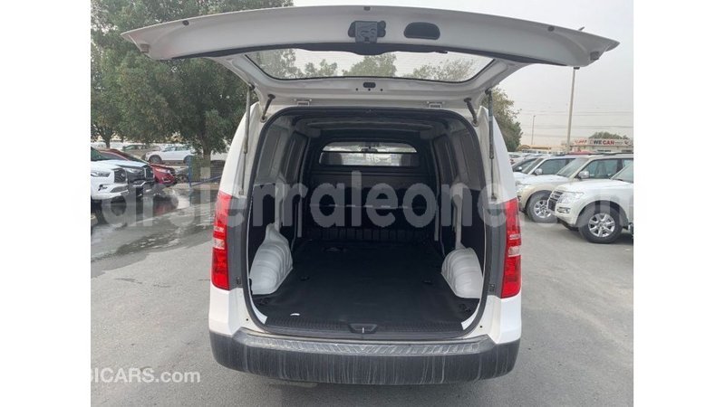 Big with watermark hyundai cargo kailahun import dubai 6237