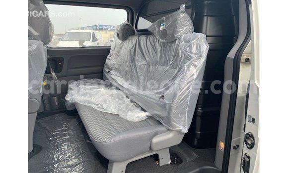 Buy Import Hyundai Cargo White Car in Import - Dubai in Kailahun Buy Import Hyundai Cargo White Car in Import - Dubai in Kailahun