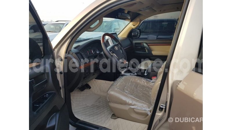 Big with watermark toyota land cruiser kailahun import dubai 6238