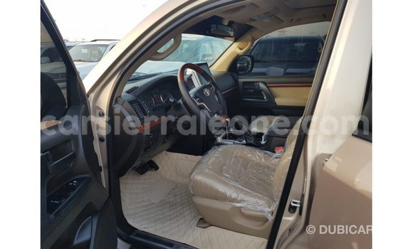 Acheter Import Voiture Toyota Land Cruiser Autre à Import - Dubai, Kailahun Acheter Import Voiture Toyota Land Cruiser Autre à Import - Dubai, Kailahun