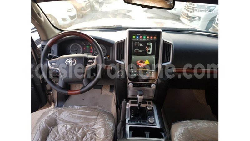 Big with watermark toyota land cruiser kailahun import dubai 6238