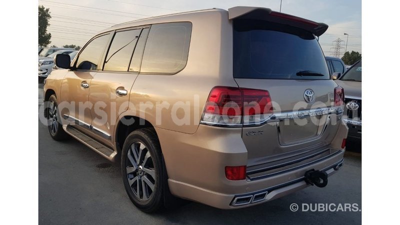 Big with watermark toyota land cruiser kailahun import dubai 6238