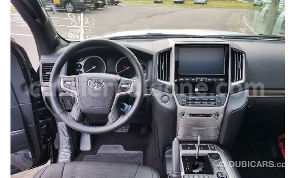 Buy Import Toyota Land Cruiser Black Car in Import - Dubai in Kailahun Buy Import Toyota Land Cruiser Black Car in Import - Dubai in Kailahun