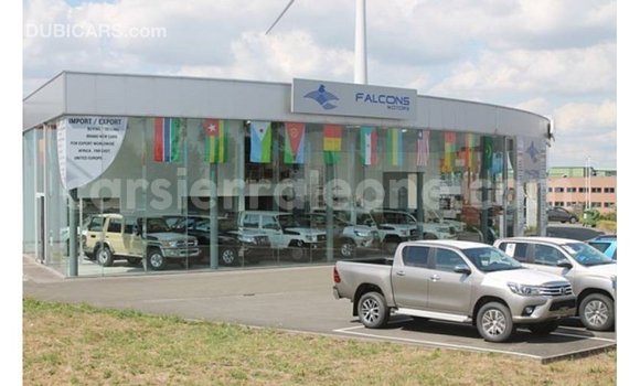 Buy Import Toyota Land Cruiser White Car in Import - Dubai in Kailahun Buy Import Toyota Land Cruiser White Car in Import - Dubai in Kailahun