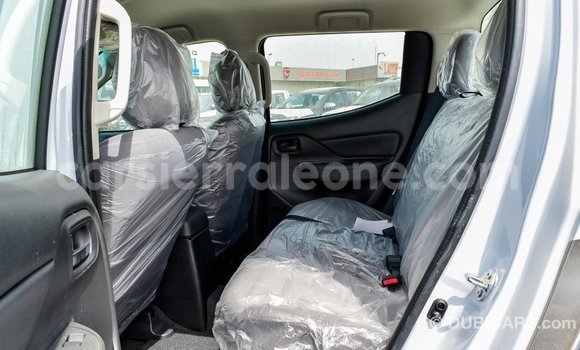 Buy Import Mitsubishi L200 White Car in Import - Dubai in Kailahun Buy Import Mitsubishi L200 White Car in Import - Dubai in Kailahun