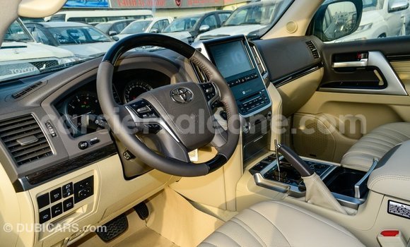 Buy Import Toyota Land Cruiser Black Car in Import - Dubai in Kailahun Buy Import Toyota Land Cruiser Black Car in Import - Dubai in Kailahun