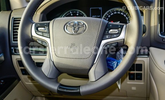 Buy Import Toyota Land Cruiser Black Car in Import - Dubai in Kailahun Buy Import Toyota Land Cruiser Black Car in Import - Dubai in Kailahun