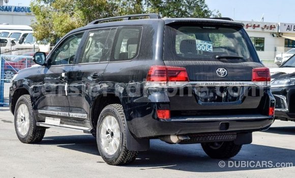 Buy Import Toyota Land Cruiser Black Car in Import - Dubai in Kailahun Buy Import Toyota Land Cruiser Black Car in Import - Dubai in Kailahun