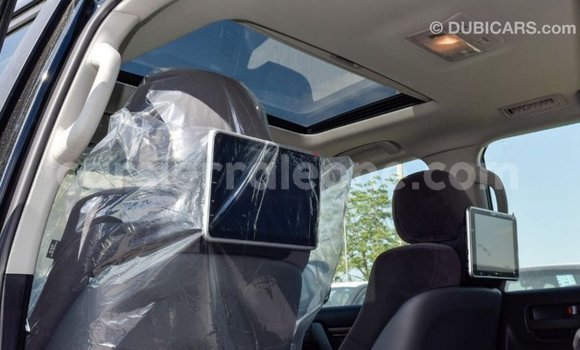 Acheter Import Voiture Toyota Land Cruiser Noir à Import - Dubai, Kailahun Acheter Import Voiture Toyota Land Cruiser Noir à Import - Dubai, Kailahun