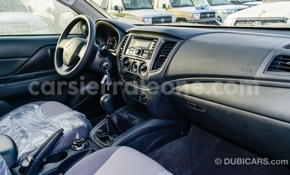 Buy Import Mitsubishi L200 White Car in Import - Dubai in Kailahun Buy Import Mitsubishi L200 White Car in Import - Dubai in Kailahun