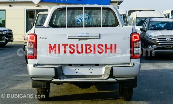 Buy Import Mitsubishi L200 White Car in Import - Dubai in Kailahun Buy Import Mitsubishi L200 White Car in Import - Dubai in Kailahun