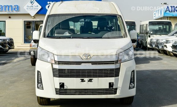 Buy Import Toyota Hiace White Car in Import - Dubai in Kailahun Buy Import Toyota Hiace White Car in Import - Dubai in Kailahun
