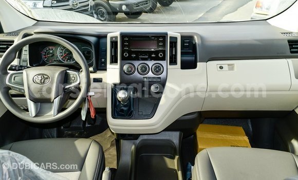 Buy Import Toyota Hiace White Car in Import - Dubai in Kailahun Buy Import Toyota Hiace White Car in Import - Dubai in Kailahun