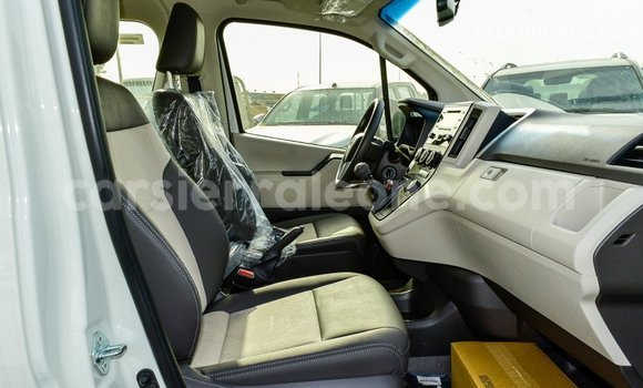 Buy Import Toyota Hiace White Car in Import - Dubai in Kailahun Buy Import Toyota Hiace White Car in Import - Dubai in Kailahun