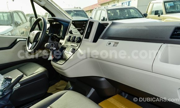 Buy Import Toyota Hiace White Car in Import - Dubai in Kailahun Buy Import Toyota Hiace White Car in Import - Dubai in Kailahun