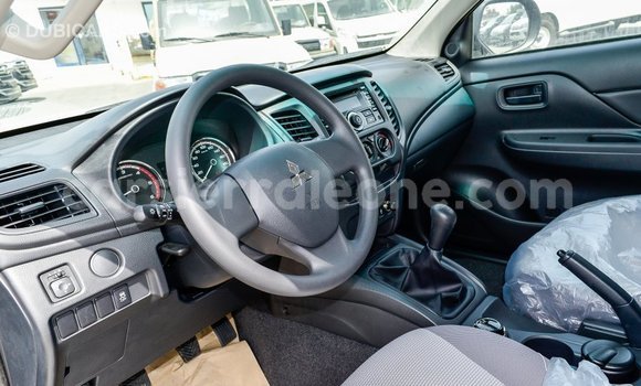 Buy Import Mitsubishi L200 Other Car in Import - Dubai in Kailahun Buy Import Mitsubishi L200 Other Car in Import - Dubai in Kailahun
