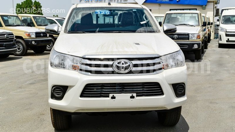 Big with watermark toyota hilux kailahun import dubai 6262