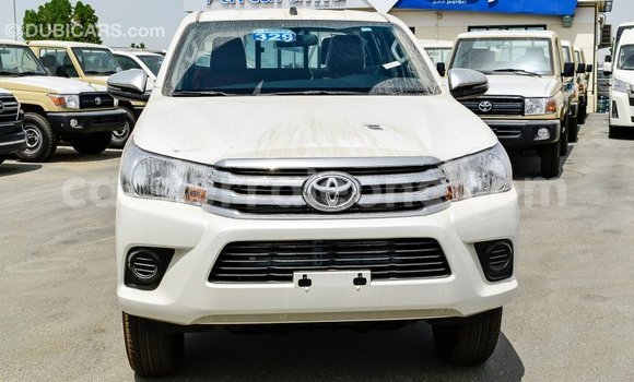 Buy Import Toyota Hilux White Car in Import - Dubai in Kailahun Buy Import Toyota Hilux White Car in Import - Dubai in Kailahun