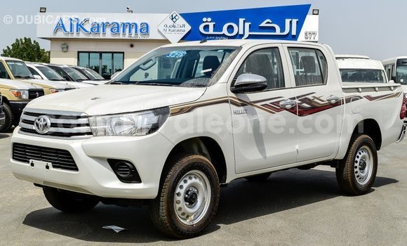 Buy Import Toyota Hilux White Car in Import - Dubai in Kailahun Buy Import Toyota Hilux White Car in Import - Dubai in Kailahun