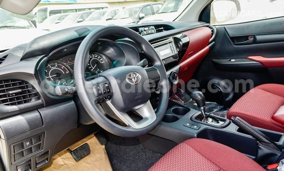 Buy Import Toyota Hilux White Car in Import - Dubai in Kailahun Buy Import Toyota Hilux White Car in Import - Dubai in Kailahun