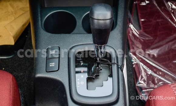 Buy Import Toyota Hilux White Car in Import - Dubai in Kailahun Buy Import Toyota Hilux White Car in Import - Dubai in Kailahun