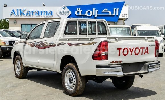Buy Import Toyota Hilux White Car in Import - Dubai in Kailahun Buy Import Toyota Hilux White Car in Import - Dubai in Kailahun