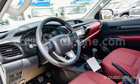 Buy Import Toyota Hilux White Car in Import - Dubai in Kailahun Buy Import Toyota Hilux White Car in Import - Dubai in Kailahun