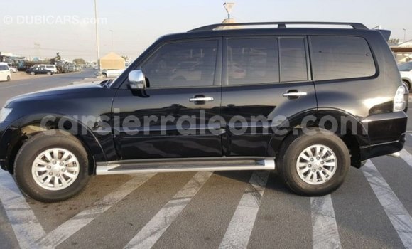 Acheter Import Voiture Mitsubishi Pajero Noir à Import - Dubai, Kailahun Acheter Import Voiture Mitsubishi Pajero Noir à Import - Dubai, Kailahun