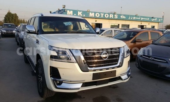 Buy Import Nissan Patrol White Car in Import - Dubai in Kailahun Buy Import Nissan Patrol White Car in Import - Dubai in Kailahun
