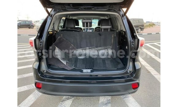 Buy Import Toyota Highlander Black Car in Import - Dubai in Kailahun Buy Import Toyota Highlander Black Car in Import - Dubai in Kailahun
