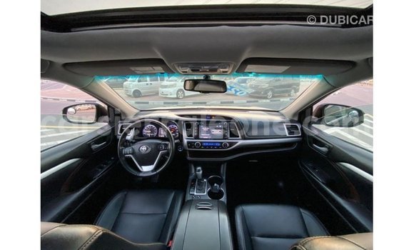 Buy Import Toyota Highlander Black Car in Import - Dubai in Kailahun Buy Import Toyota Highlander Black Car in Import - Dubai in Kailahun