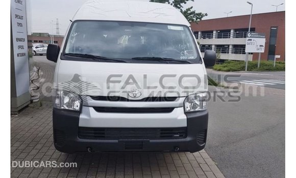 Buy Import Toyota Hiace White Car in Import - Dubai in Kailahun Buy Import Toyota Hiace White Car in Import - Dubai in Kailahun