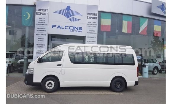 Buy Import Toyota Hiace White Car in Import - Dubai in Kailahun Buy Import Toyota Hiace White Car in Import - Dubai in Kailahun