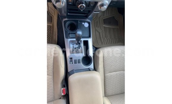Buy Import Toyota 4Runner White Car in Import - Dubai in Kailahun Buy Import Toyota 4Runner White Car in Import - Dubai in Kailahun