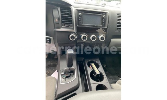 Buy Import Toyota Sequoia White Car in Import - Dubai in Kailahun Buy Import Toyota Sequoia White Car in Import - Dubai in Kailahun