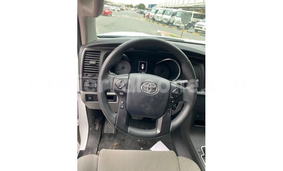 Buy Import Toyota Sequoia White Car in Import - Dubai in Kailahun Buy Import Toyota Sequoia White Car in Import - Dubai in Kailahun