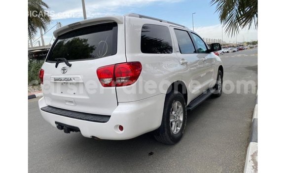 Buy Import Toyota Sequoia White Car in Import - Dubai in Kailahun Buy Import Toyota Sequoia White Car in Import - Dubai in Kailahun