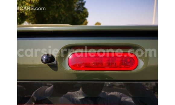 Acheter Import Voiture Suzuki Jimny Vert à Import - Dubai, Kailahun Acheter Import Voiture Suzuki Jimny Vert à Import - Dubai, Kailahun