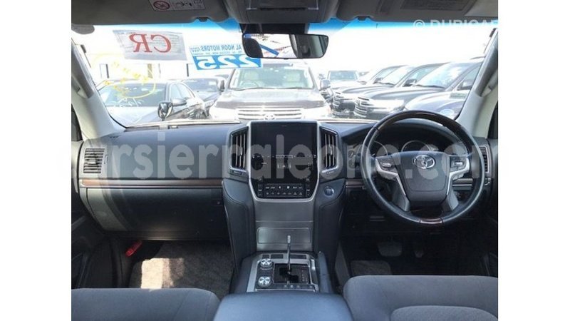 Big with watermark toyota land cruiser kailahun import dubai 6323