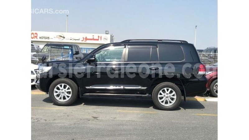 Big with watermark toyota land cruiser kailahun import dubai 6323
