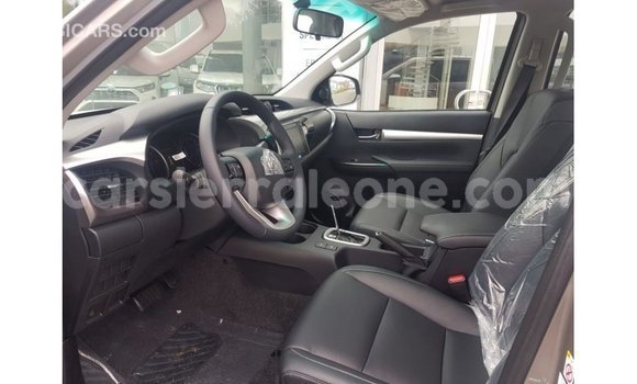 Buy Import Toyota Hilux Other Car in Import - Dubai in Kailahun Buy Import Toyota Hilux Other Car in Import - Dubai in Kailahun