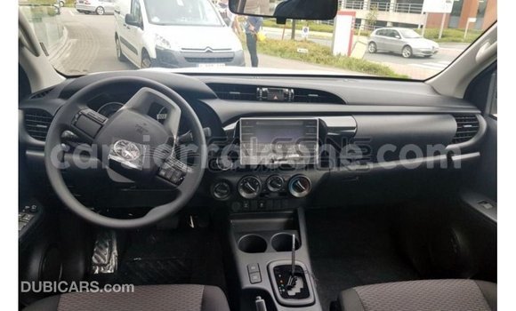 Buy Import Toyota Hilux Other Car in Import - Dubai in Kailahun Buy Import Toyota Hilux Other Car in Import - Dubai in Kailahun
