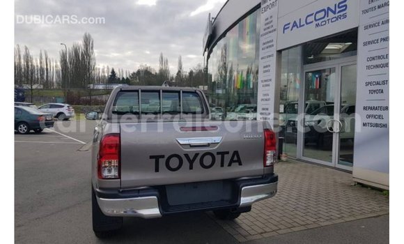 Buy Import Toyota Hilux Other Car in Import - Dubai in Kailahun Buy Import Toyota Hilux Other Car in Import - Dubai in Kailahun