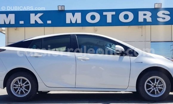 Buy Import Toyota Prius White Car in Import - Dubai in Kailahun Buy Import Toyota Prius White Car in Import - Dubai in Kailahun